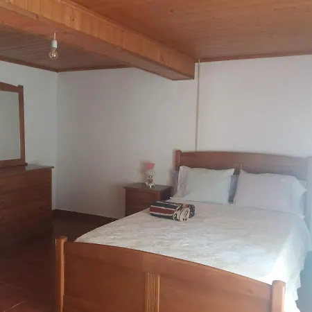 Camping Cantinho Davo Chalet Vila Real