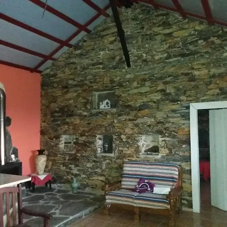 Camping Cantinho Davo Chalet Vila Real